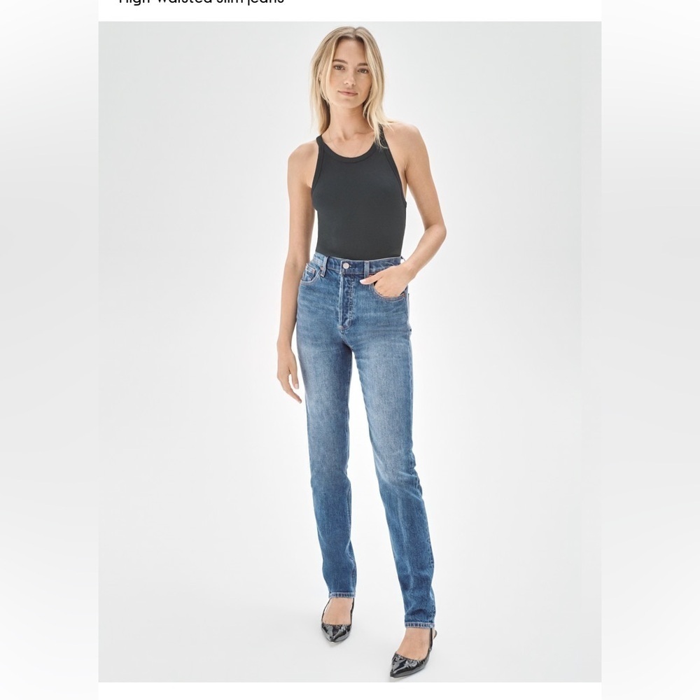 The Yoko High Rise Slim from Denim Forum Aritzia 24 28L